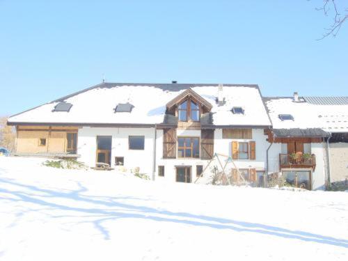 Chalet La Ferme De Noemie Mercury-Gémilly Екстериор снимка