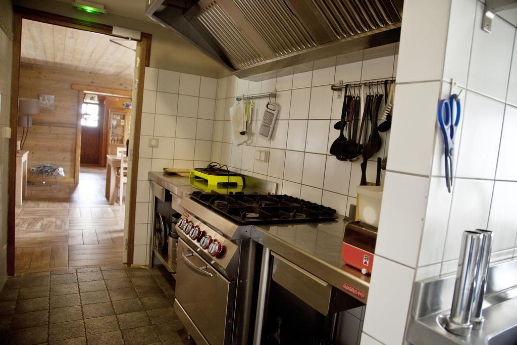 Chalet La Ferme De Noemie Mercury-Gémilly Стая снимка