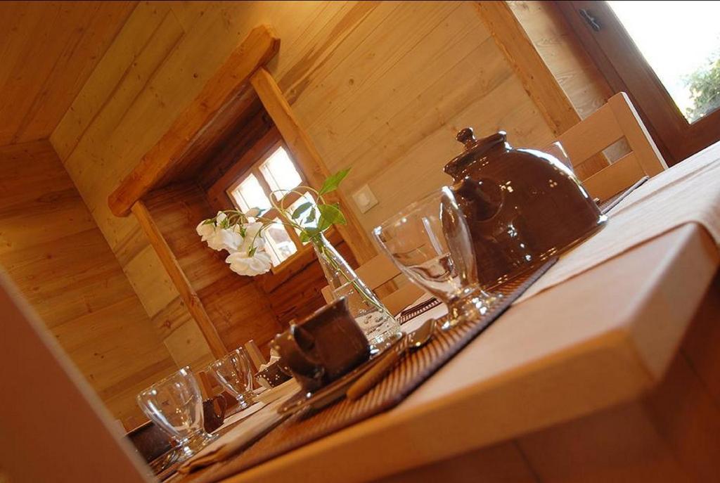 Chalet La Ferme De Noemie Mercury-Gémilly Екстериор снимка