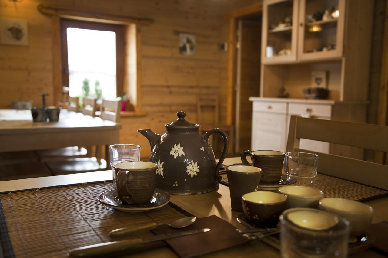 Chalet La Ferme De Noemie Mercury-Gémilly Екстериор снимка
