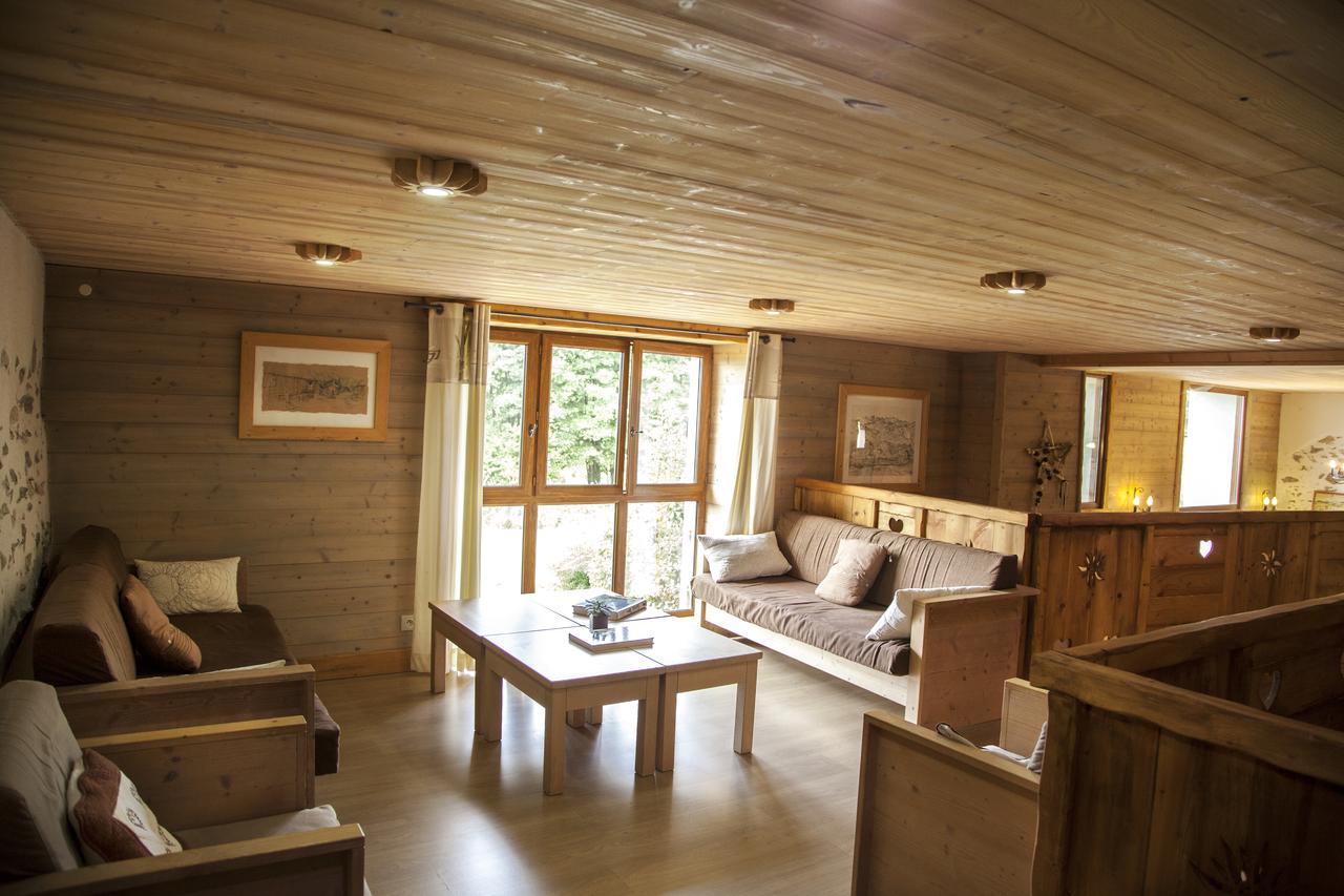 Chalet La Ferme De Noemie Mercury-Gémilly Екстериор снимка