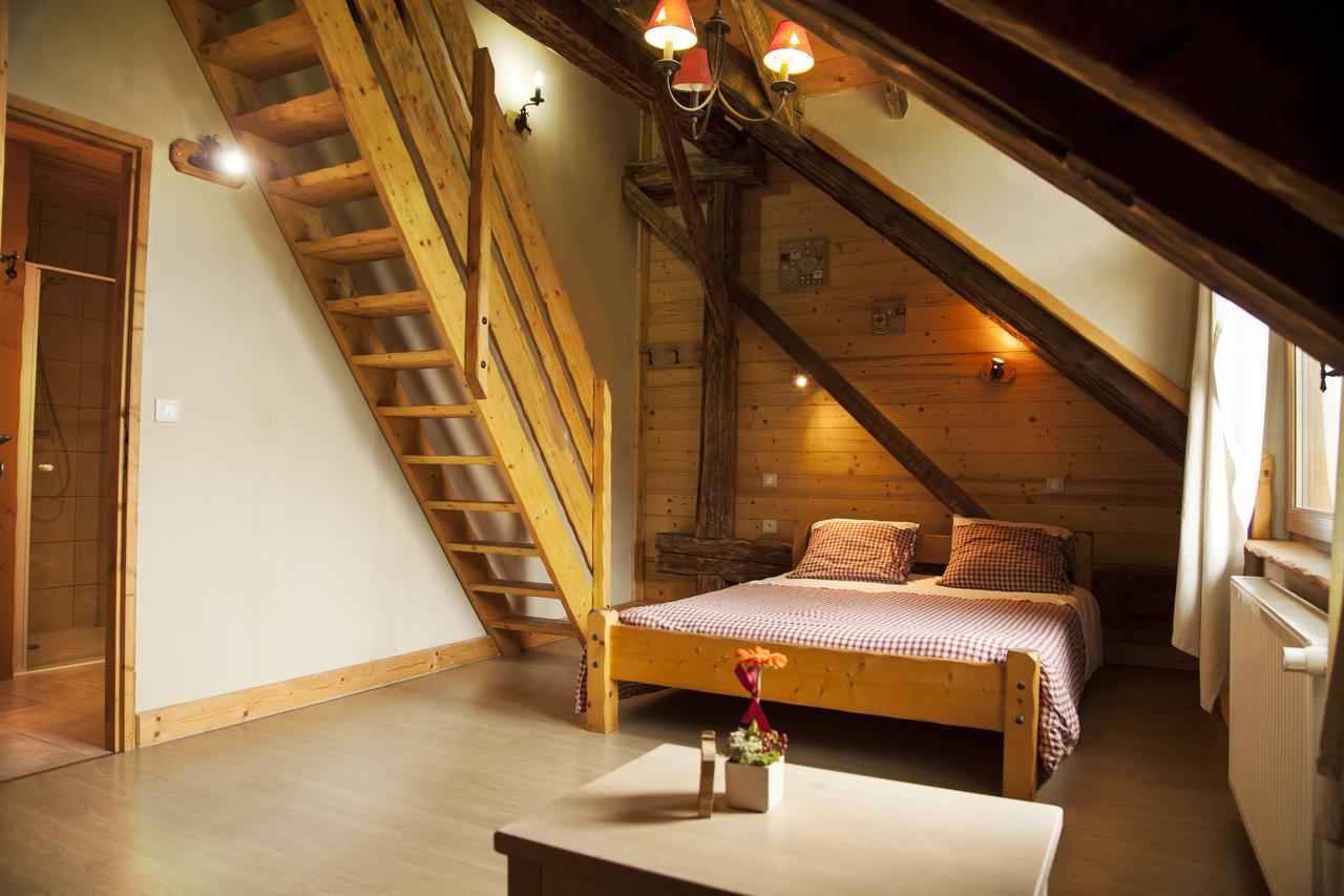 Chalet La Ferme De Noemie Mercury-Gémilly Екстериор снимка